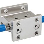  2020-MMC 2 Valve Manifold, Hard Seat, Flange x Flange, Steel