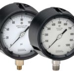  45-640-200-psi 1/4 NPT Bottom Conn, 4.5 Process Gauge
